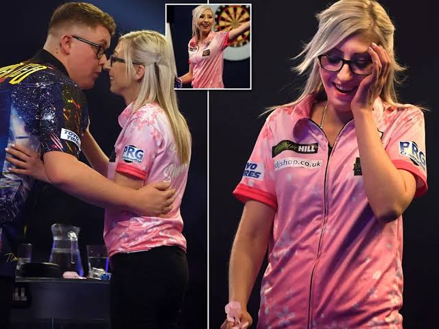 “Love on the Oche: Ricky Evans and Wife Celebrate Milestone Wedding Anniversary”